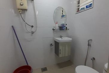 Taman Kinrara Seksyen 1