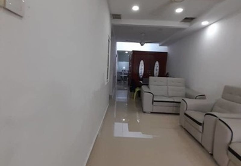 Taman Kinrara Seksyen 1