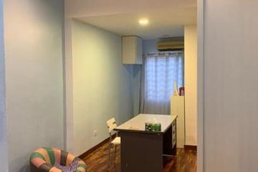 Bandar Puteri Puchong Double Storey House For Sale Fully Extended Freehold