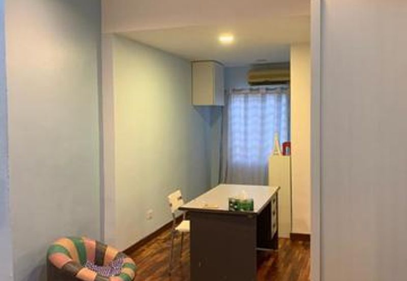 Bandar Puteri Puchong Double Storey House For Sale Fully Extended Freehold