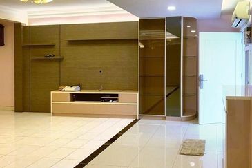 Bandar Puteri Puchong Double Storey House For Sale Fully Extended Freehold