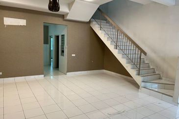 Jalan Setia Impian U13/8H