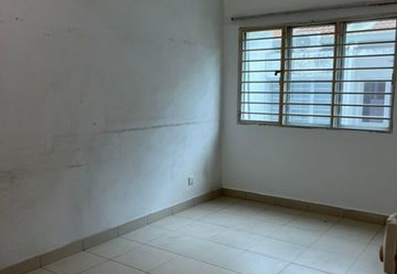 Jalan Setia Impian U13/8H