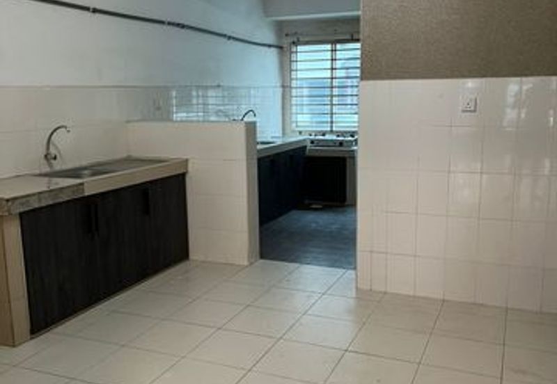 Jalan Setia Impian U13/8H