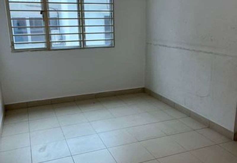 Jalan Setia Impian U13/8H