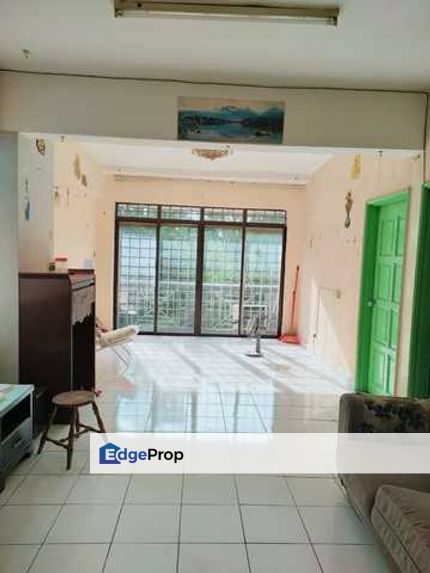 Mutiara Serdang Seri Kembangan Condominium Renovated Unit Walking Distance To MRT Serdang Raya Utara, Selangor, Seri Kembangan