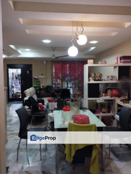 Taman Puchong Intan Puchong 2 Storey For Sale Fully Furnished Fully Extended, Selangor, Puchong