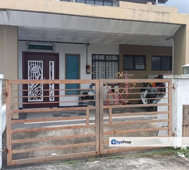 Bandar Putera 2 Klang Single Storey For Sale Fully Renovated Kitchen Cabinet, Selangor, Klang