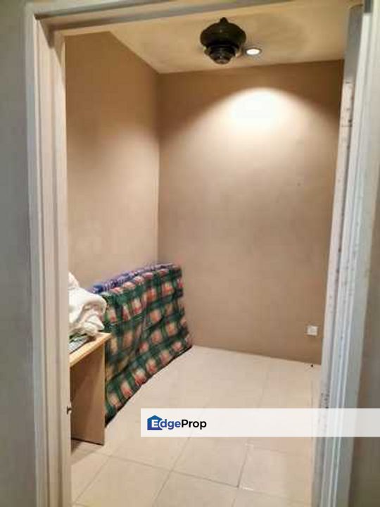 Taman Tasik Prima Puchong Townvilla For Sale Ground Floor Gated & Guarded, Selangor, Puchong