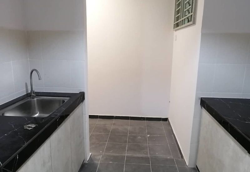 Residensi Laguna Biru 2