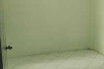 Putra Indah Apartment, Taman Pinggiran Putra