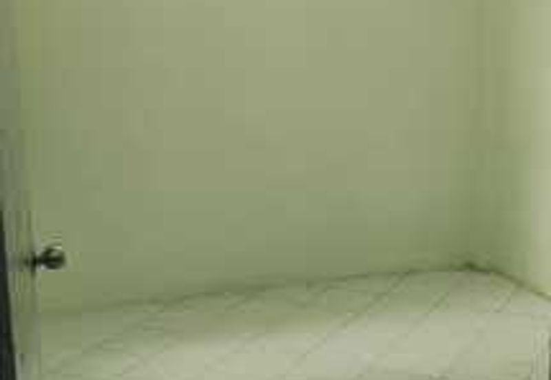 Putra Indah Apartment, Taman Pinggiran Putra