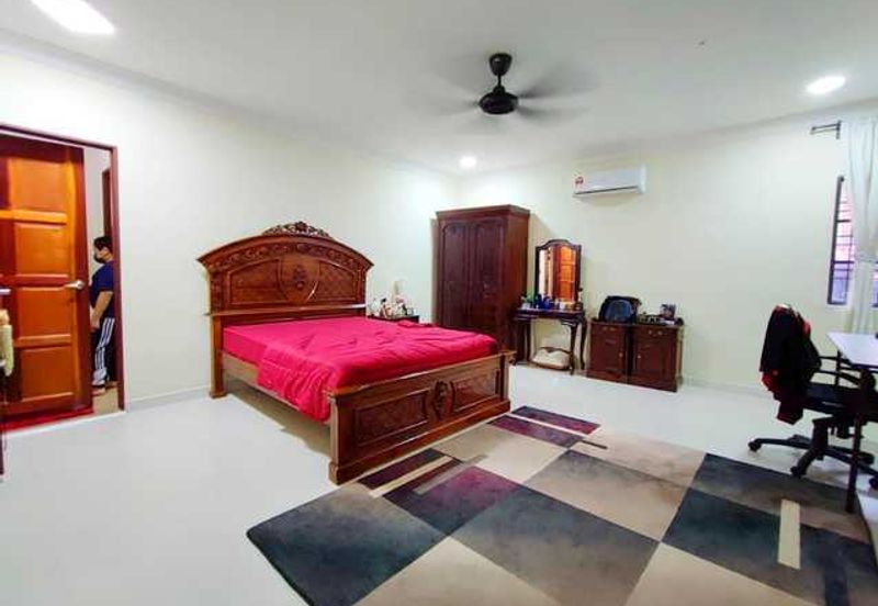 Double Storey Sungai Buloh