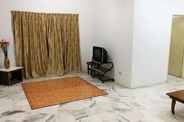 Residensi Warnasari 1