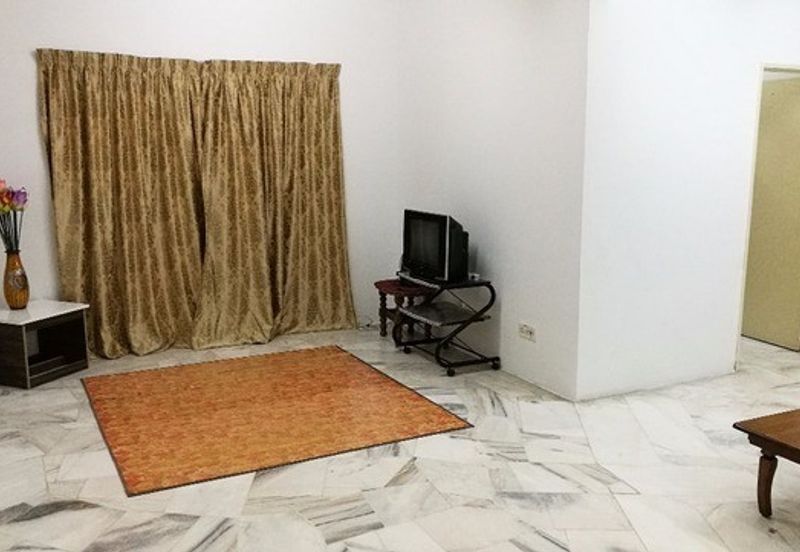 Residensi Warnasari 1