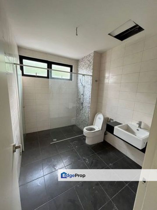 Taman Cahaya Alam, Seksyen U12 For Sale Akasia 24 x 80 | Gated & Guarded, Selangor, Shah Alam