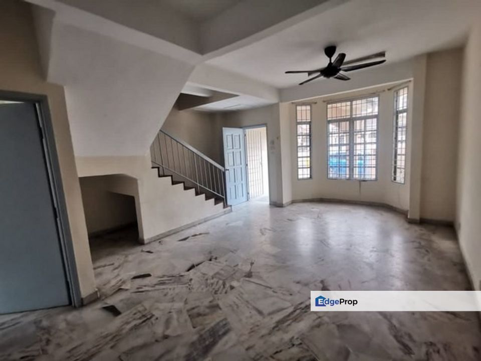 Bandar Bukit Puchong 2 Sty House For Sale FREEHOLD WELL KEPT CONDITION, Selangor, Puchong