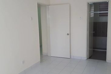 Villa Court @ Goodview Height