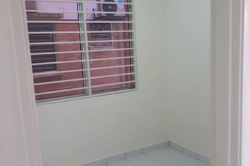 Villa Court @ Goodview Height