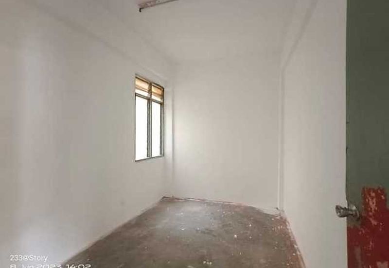 Pangsapuri Putra Raya