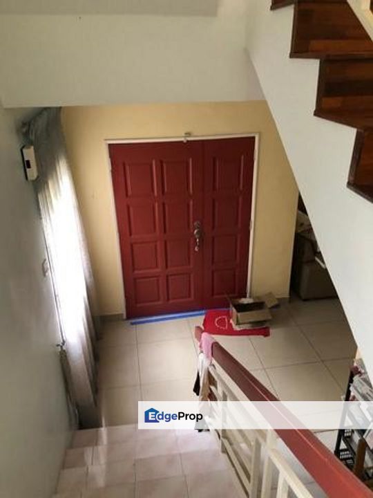 Lestari Perdana 3 Storey Semi D For Sale Facing South With Extra Land, Selangor, Seri Kembangan
