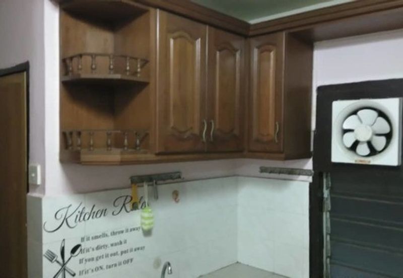 Flat PKNS, Seksyen 7