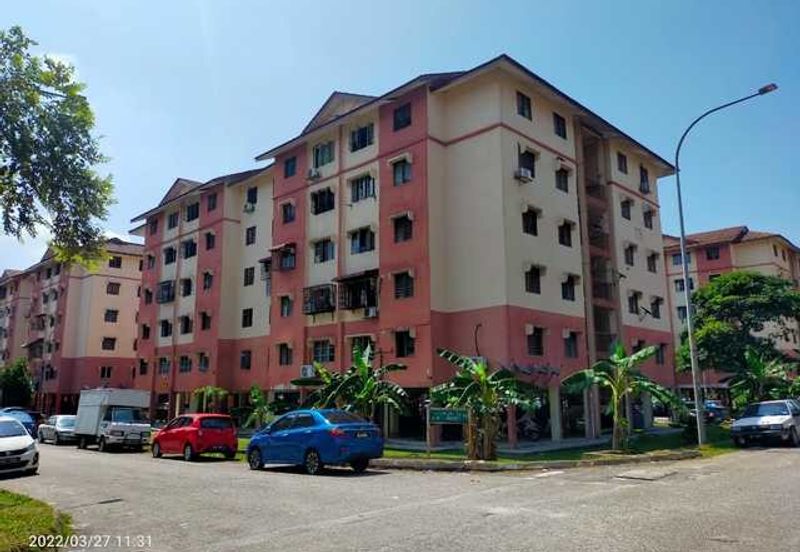 Flat PKNS, Seksyen 7
