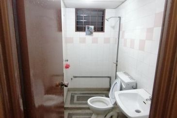 Pangsapuri Perdana, Seksyen 13