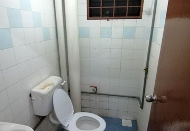 Pangsapuri Perdana, Seksyen 13