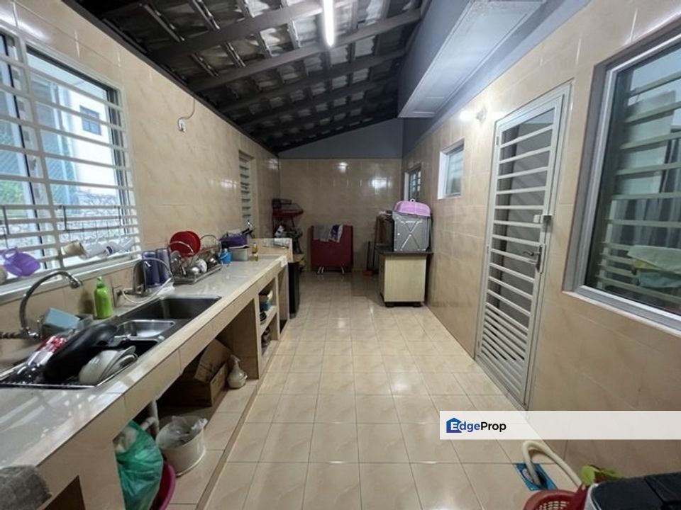Taman Pelangi Semenyih 2 For Sale GOOD FENGSHUI KITCHEN EXTENDED, Selangor, Semenyih