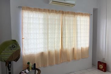 Taman Pinggiran Putra