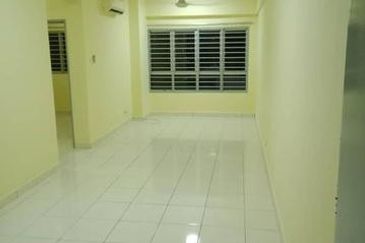 The Residence 1 @ Tiara East