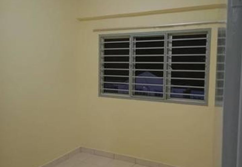 The Residence 1 @ Tiara East