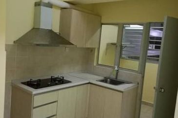 The Residence 1 @ Tiara East