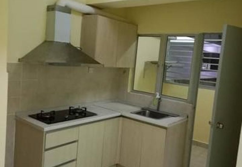 The Residence 1 @ Tiara East