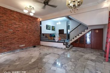 Bandar Sungai Long Kajang For Sale FACING OPEN RENOVATED WITH EXTENDED KITCHEN