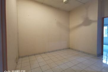 Bandar Sungai Long Kajang For Sale FACING OPEN RENOVATED WITH EXTENDED KITCHEN