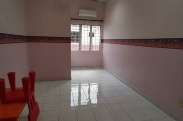 Bandar Sungai Long Kajang For Sale FACING OPEN RENOVATED WITH EXTENDED KITCHEN