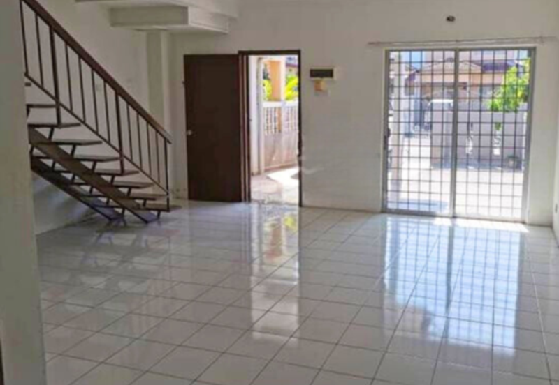 Taman Pinggiran Putra