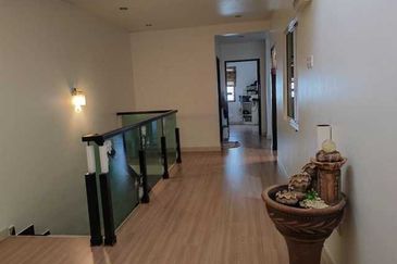 Taman Saujana Puchong