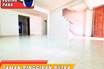 Taman Pinggiran Putra