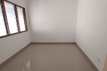 Taman Kinrara Seksyen 2