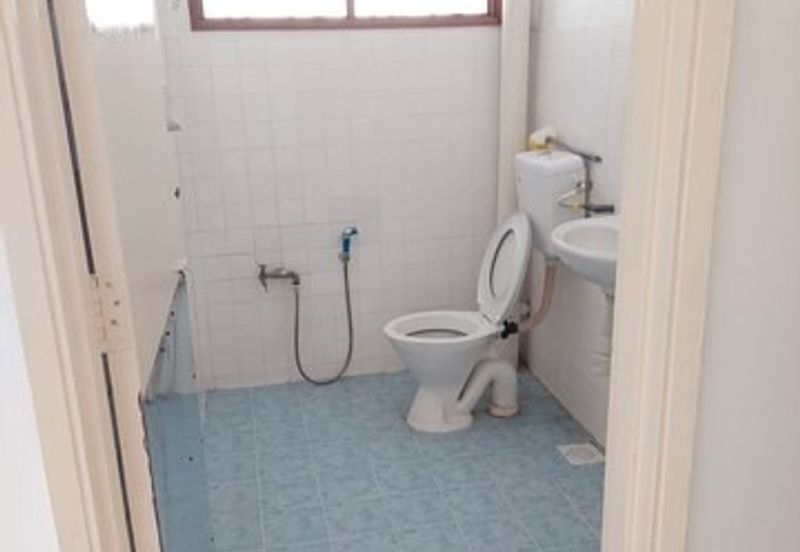 Taman Kinrara Seksyen 2