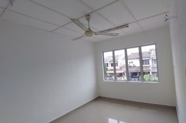 Taman Kinrara Seksyen 2