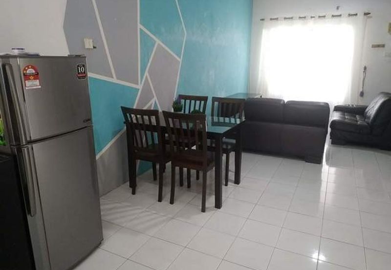 Taman Pinggiran Putra