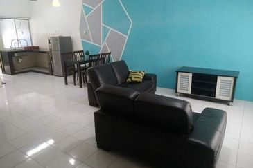 Taman Pinggiran Putra