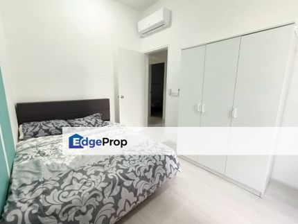 Equine Residence (Seri Kembangan) Non Bumi Fully Furnished Pool View For Sale, Selangor, Seri Kembangan