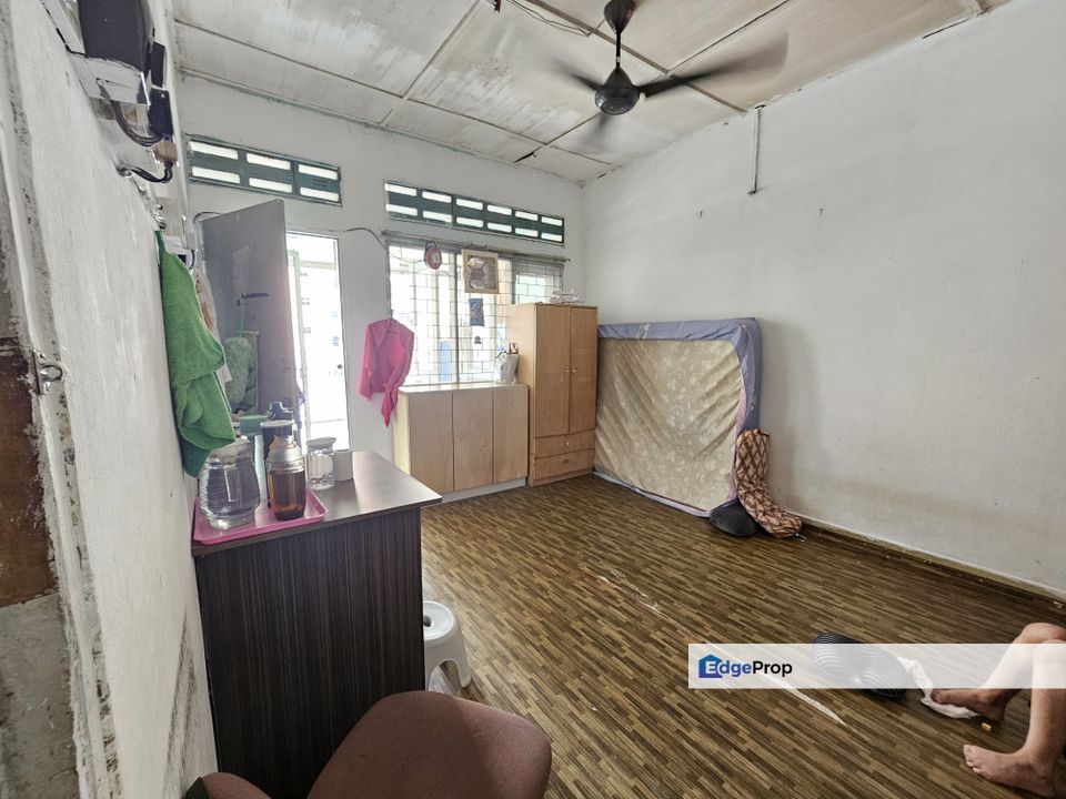 Taman Yulek Cheras 2 Storey House Freehold Limited Unit For Sale, Kuala Lumpur, Cheras