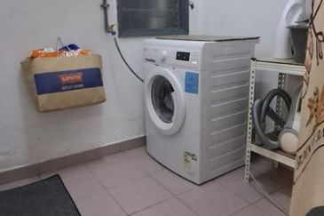 Taman Kinrara Seksyen 2