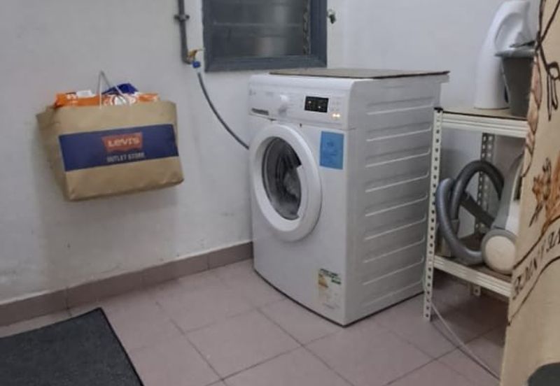 Taman Kinrara Seksyen 2